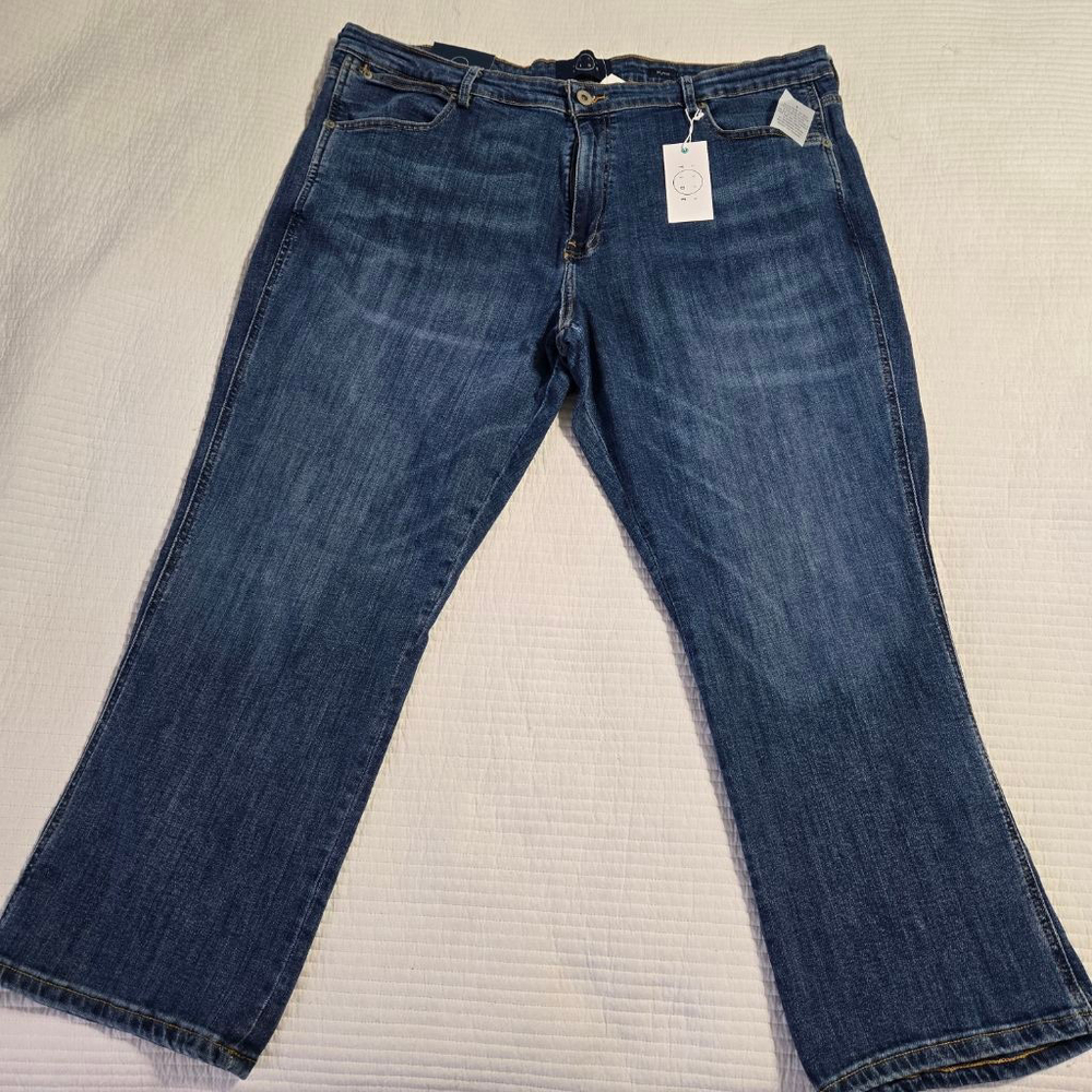 Men's Even Tide Blue Relaxed Jeans Waist 42 NWT